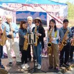 布袋戲演出薩克斯風伴奏    灰熊樂團結合古早味與現代風    新潮表演獲讚賞 